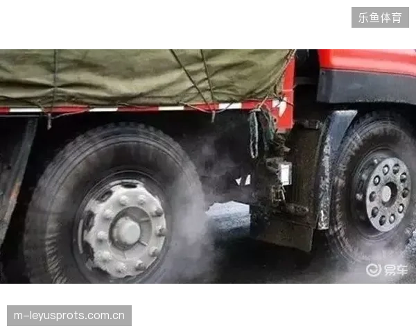 赛道温度飙升轮胎磨到变形